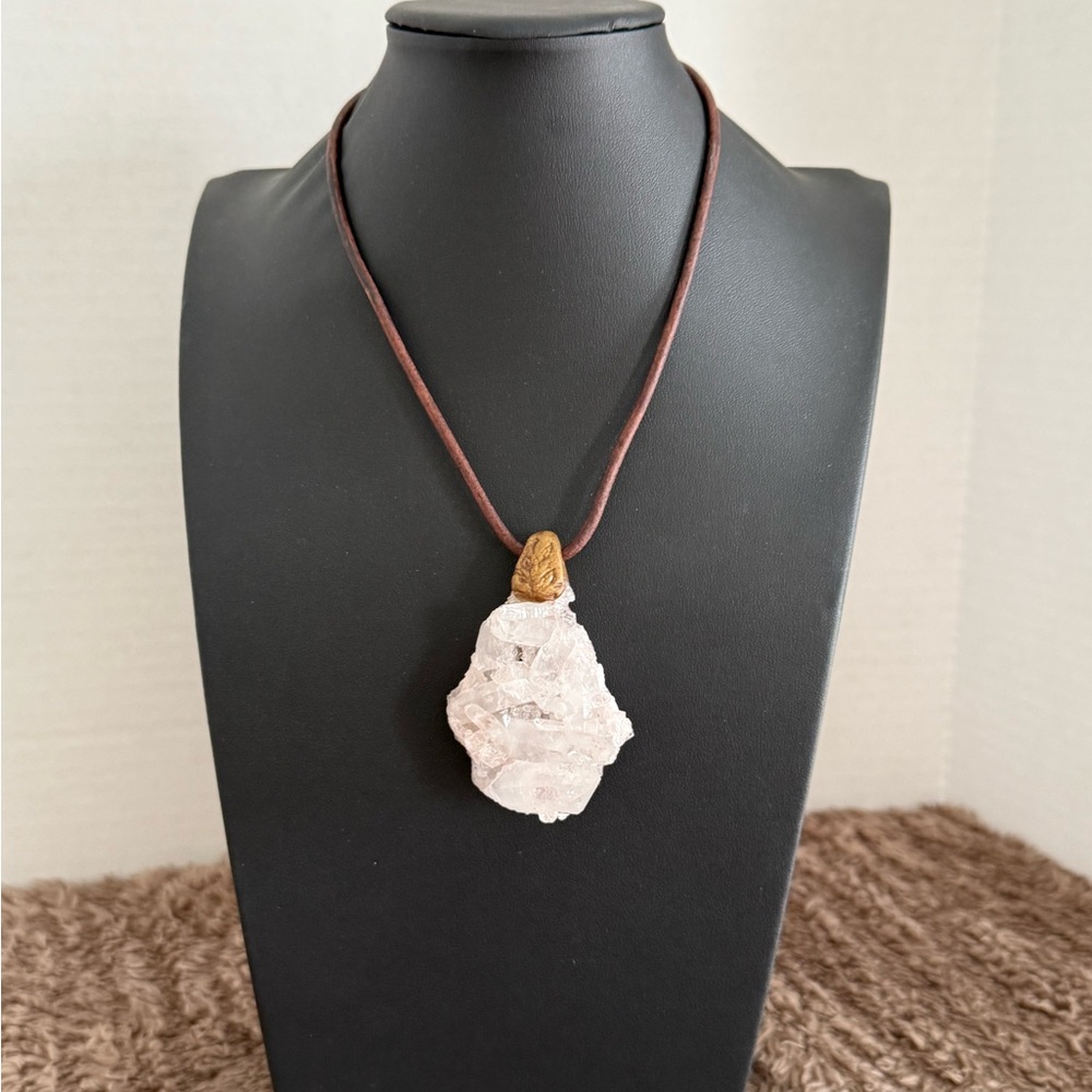 PINK LEMURIAN QUARTZ Elegant Pink Stone Necklace